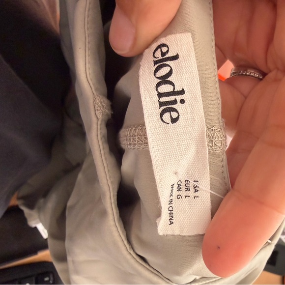 Elodie Sage Activewear Dress with shorts - Picture 2 of 7